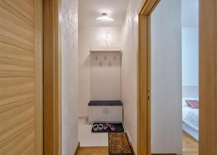 Apartment Mount Gold *